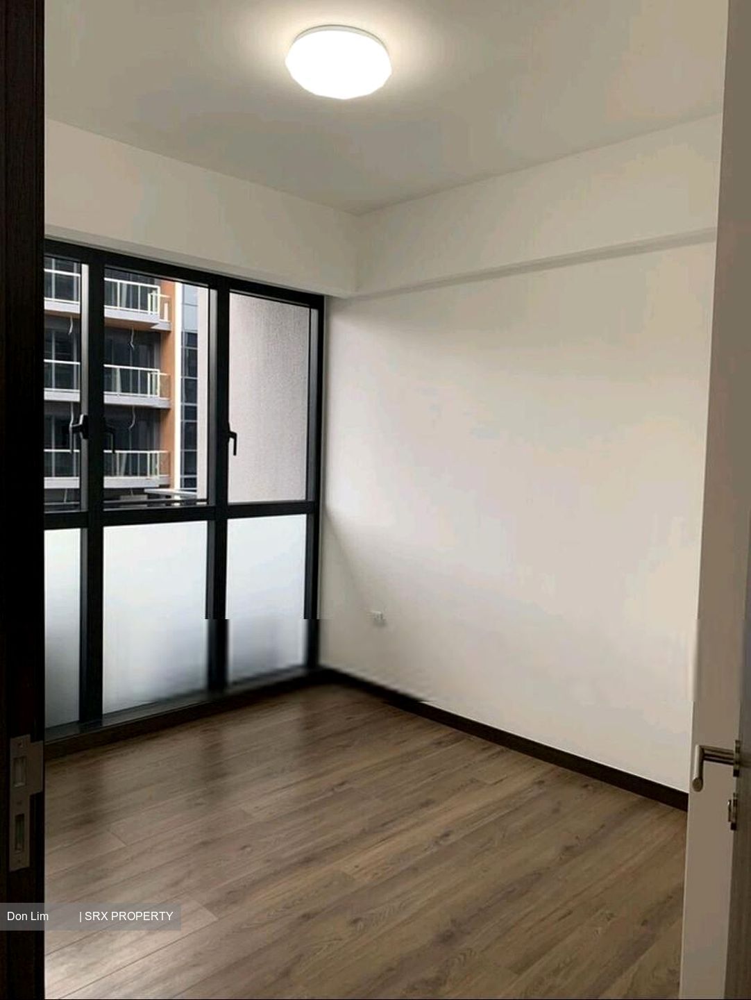 Westwood Avenue (D22), Condominium #401968581